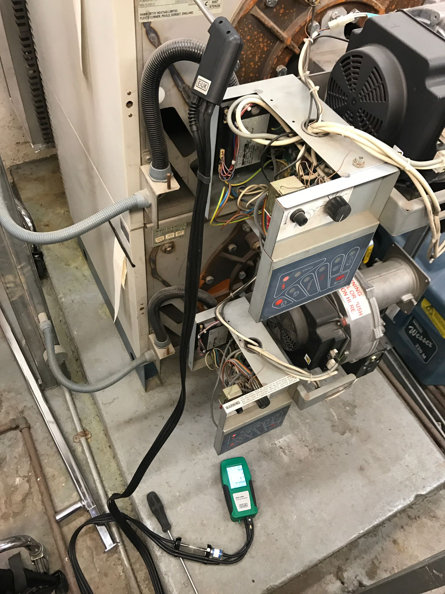 gas safe registered engineer near me Woodford Green, IG8